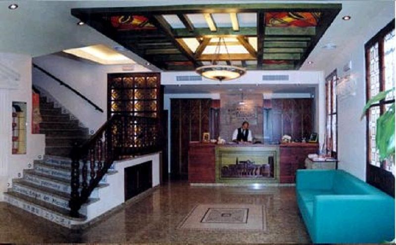Hostal El Triunfo Córdoba Exteriör bild