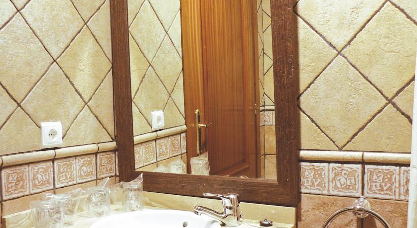 Hostal El Triunfo Córdoba Exteriör bild